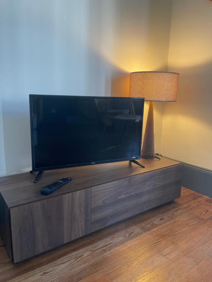 Appartement Au Calme Et Bow Window Quartier Plage 梅尔·莱斯·拜恩斯 外观 照片